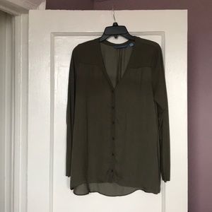 Simply Vera Wang olive green blouse, size M